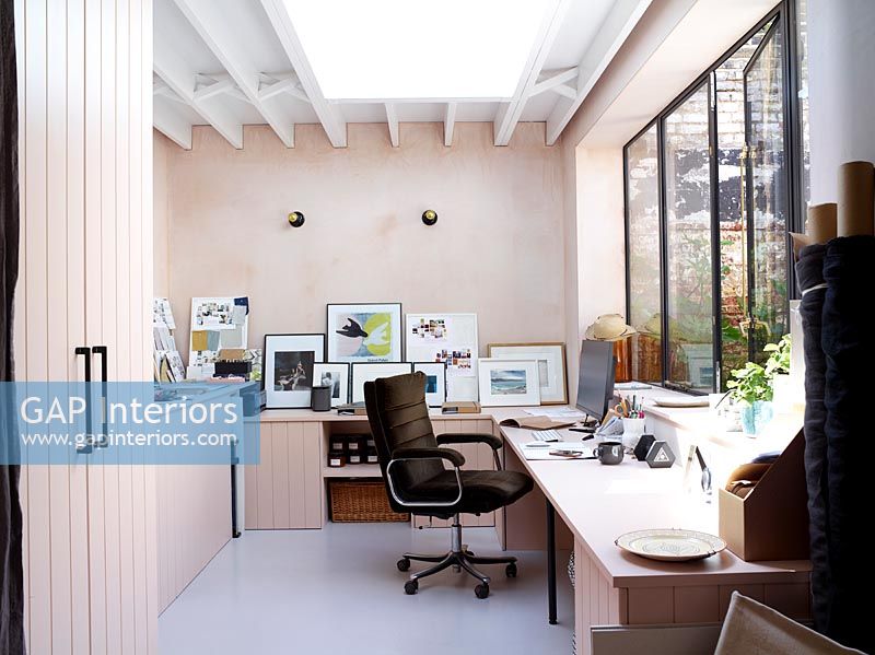 GAP Interiors - Home office space 